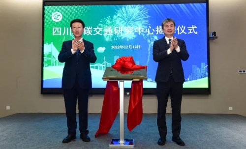 1029d07f678241fea4ac155fd7cb06e9